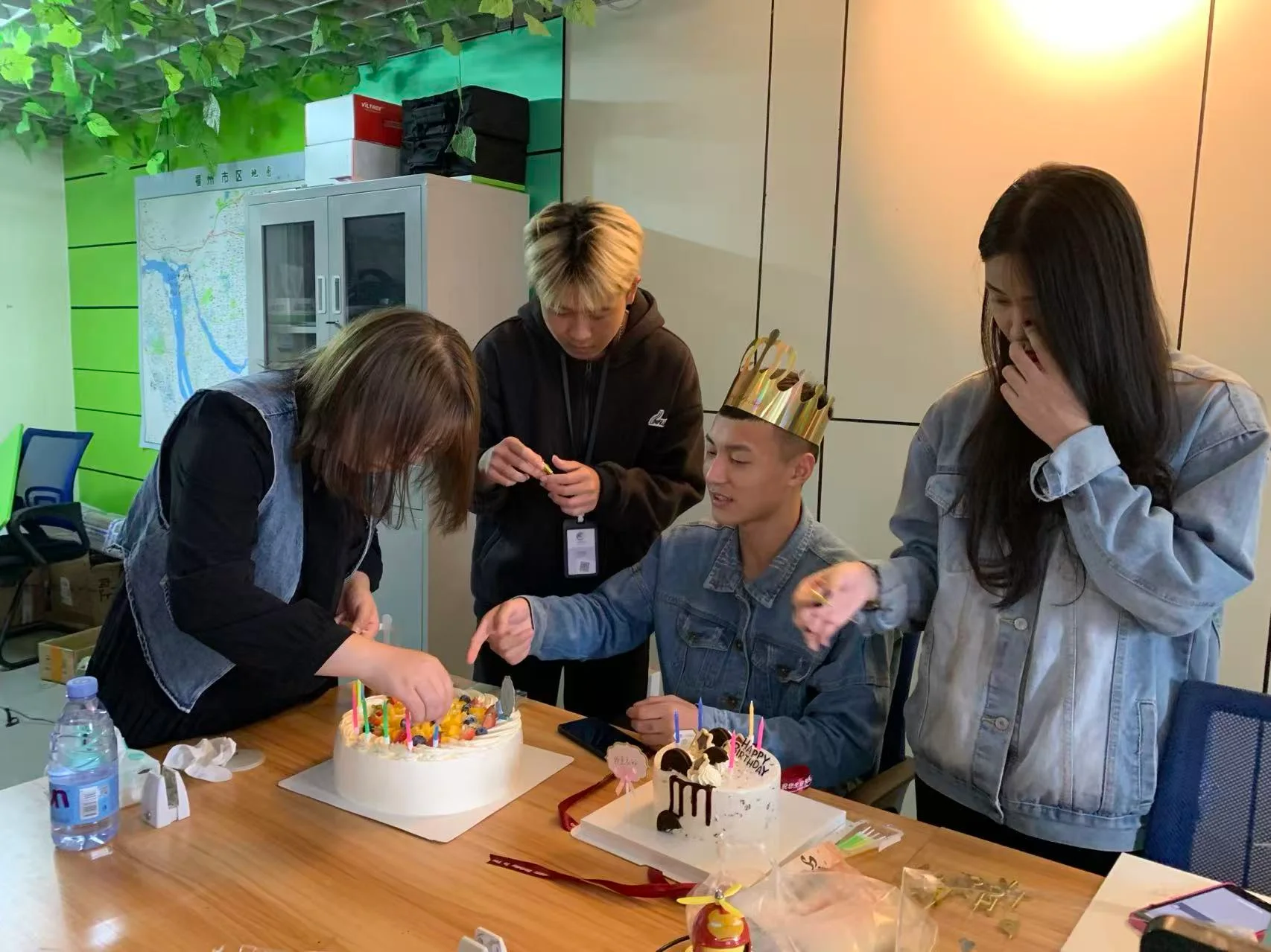 员工生日会